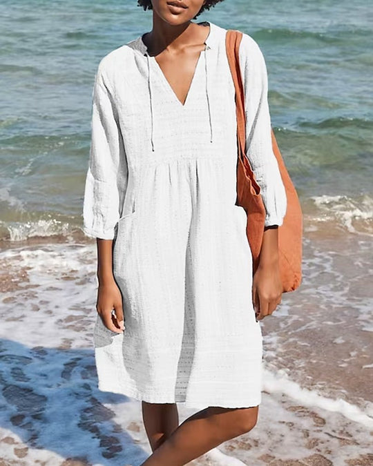 Mira | Luftiges Strandkleid mit V-Ausschnitt und Ärmeln