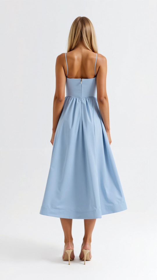 Tamara | Fließendes Midikleid mit femininer Silhouette